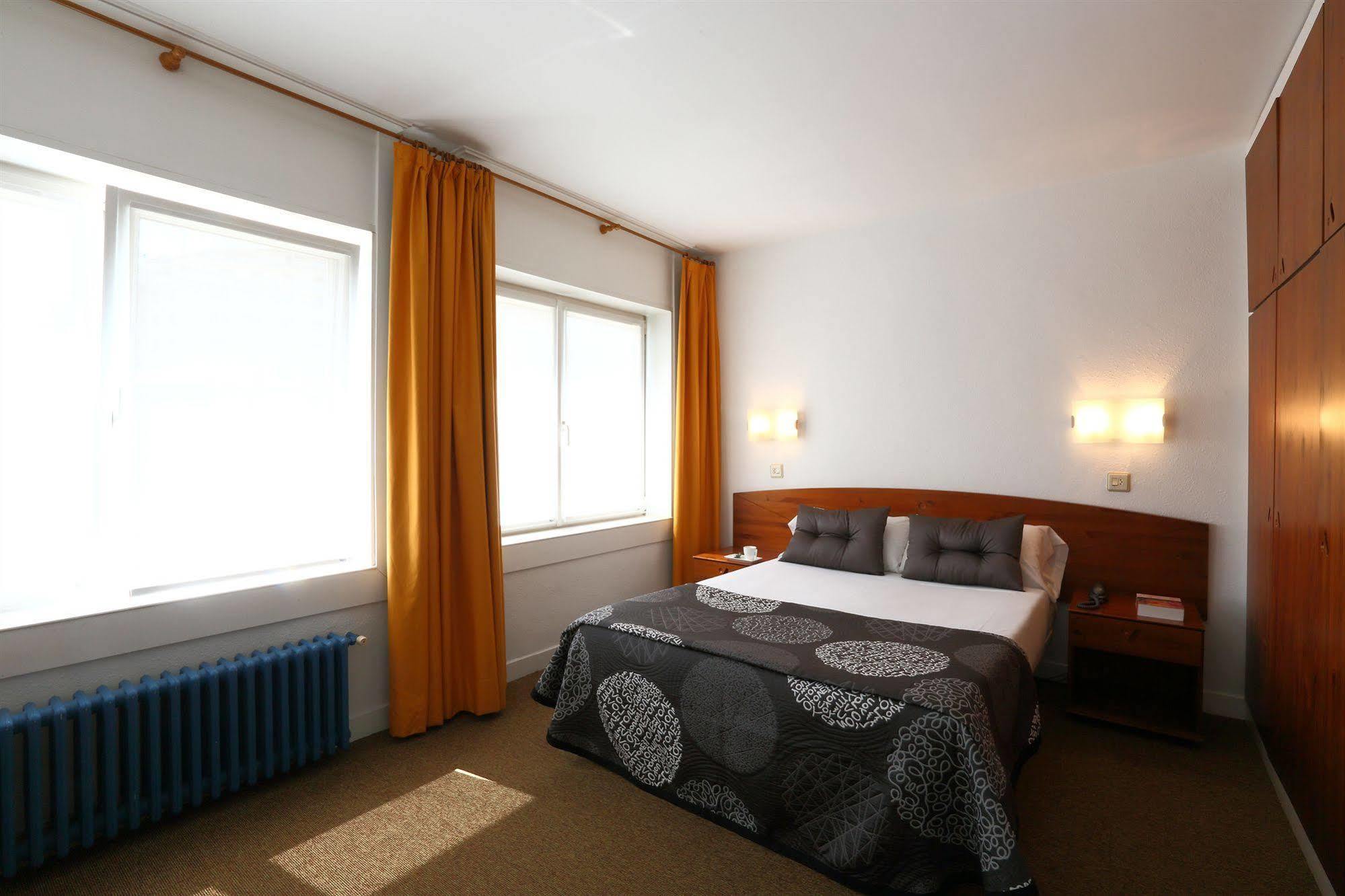 Hotel Record San Sebastián Dış mekan fotoğraf