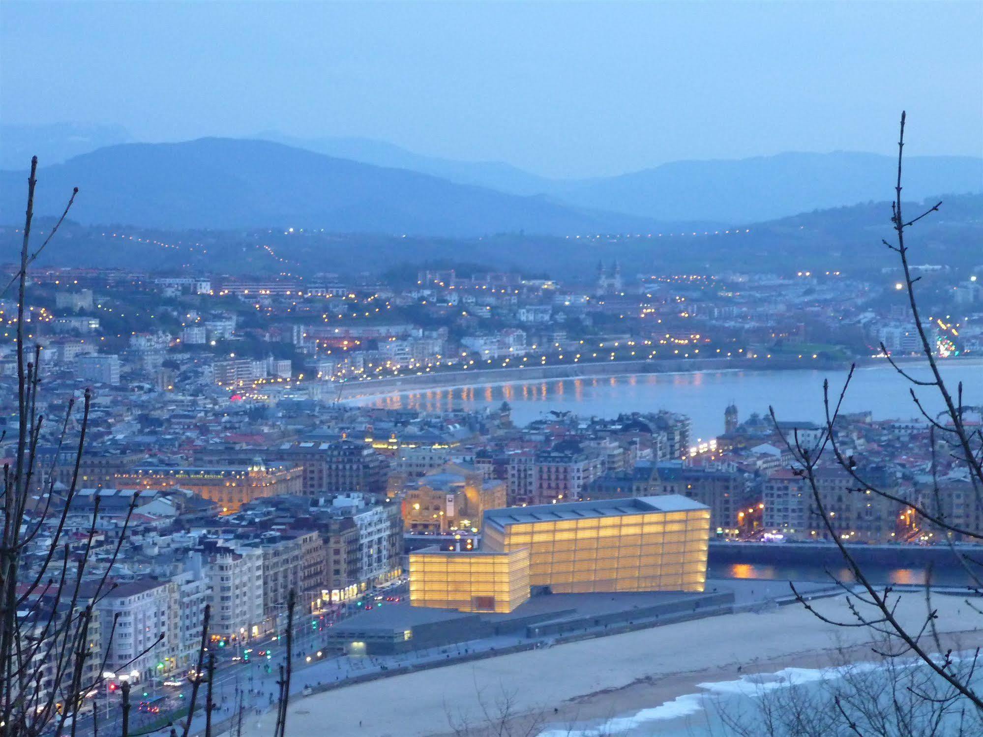 Hotel Record San Sebastián Dış mekan fotoğraf